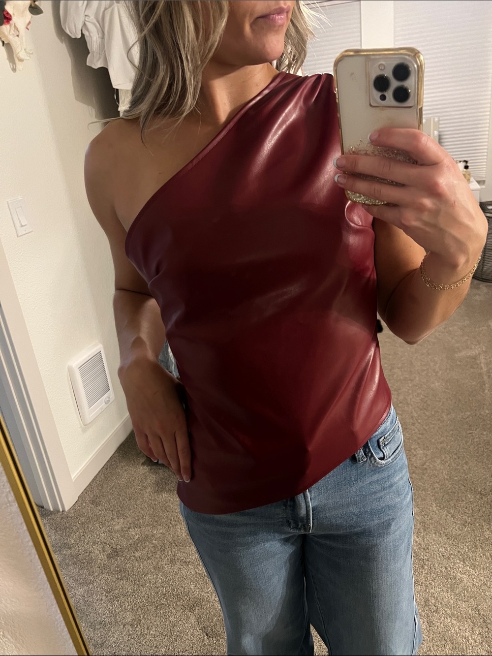 Red leather top - Picture 2 of 4